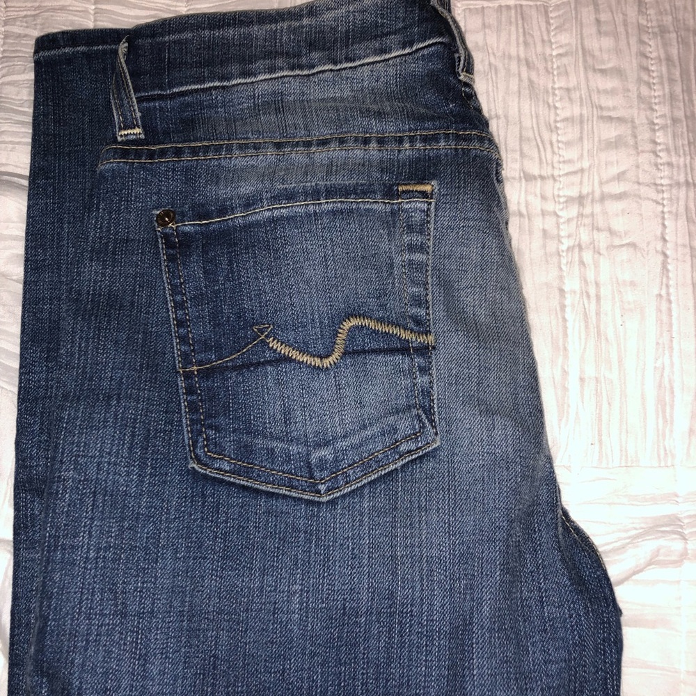 Kimmie Straight Leg 7 For All Mankind Jeans - Picture 7 of 8